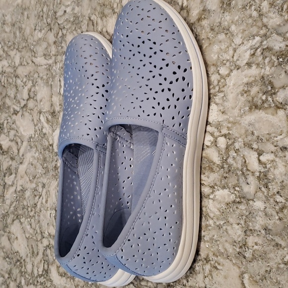 Clarks Cloudsteppers Breeze Emily slip-on loafer - Picture 8 of 8